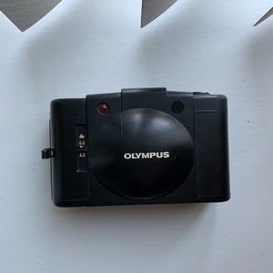 Olympus XA2 (film camera)
